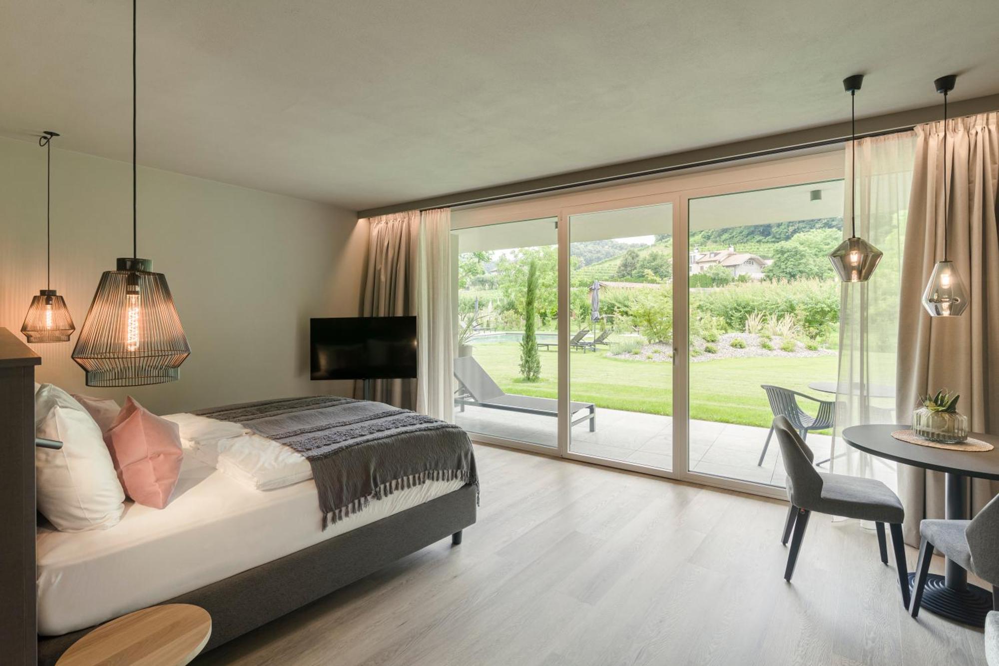Belia Lofts - Adults Only - Apartments Appiano Sulla Strada Del Vino Ngoại thất bức ảnh