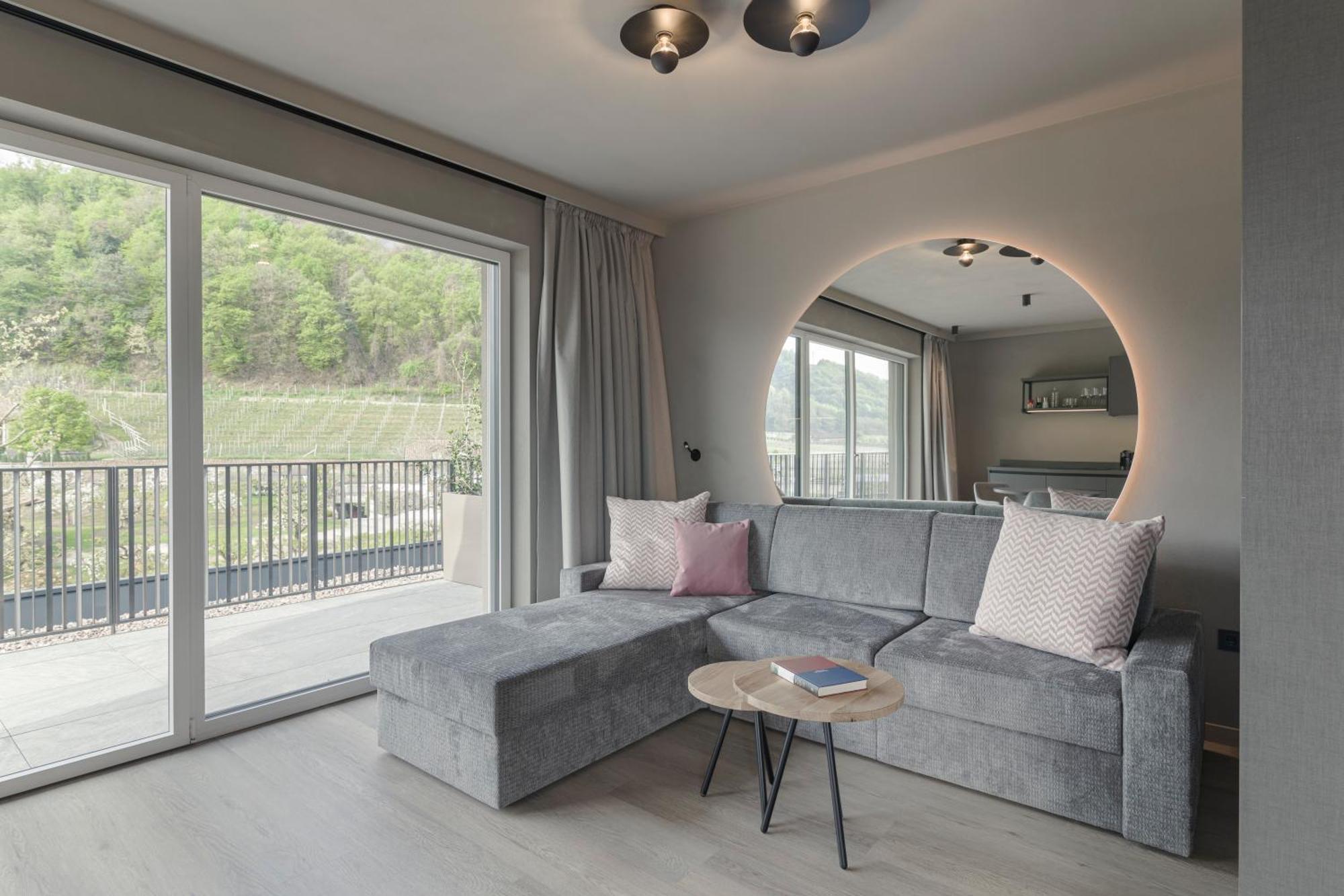 Belia Lofts - Adults Only - Apartments Appiano Sulla Strada Del Vino Ngoại thất bức ảnh